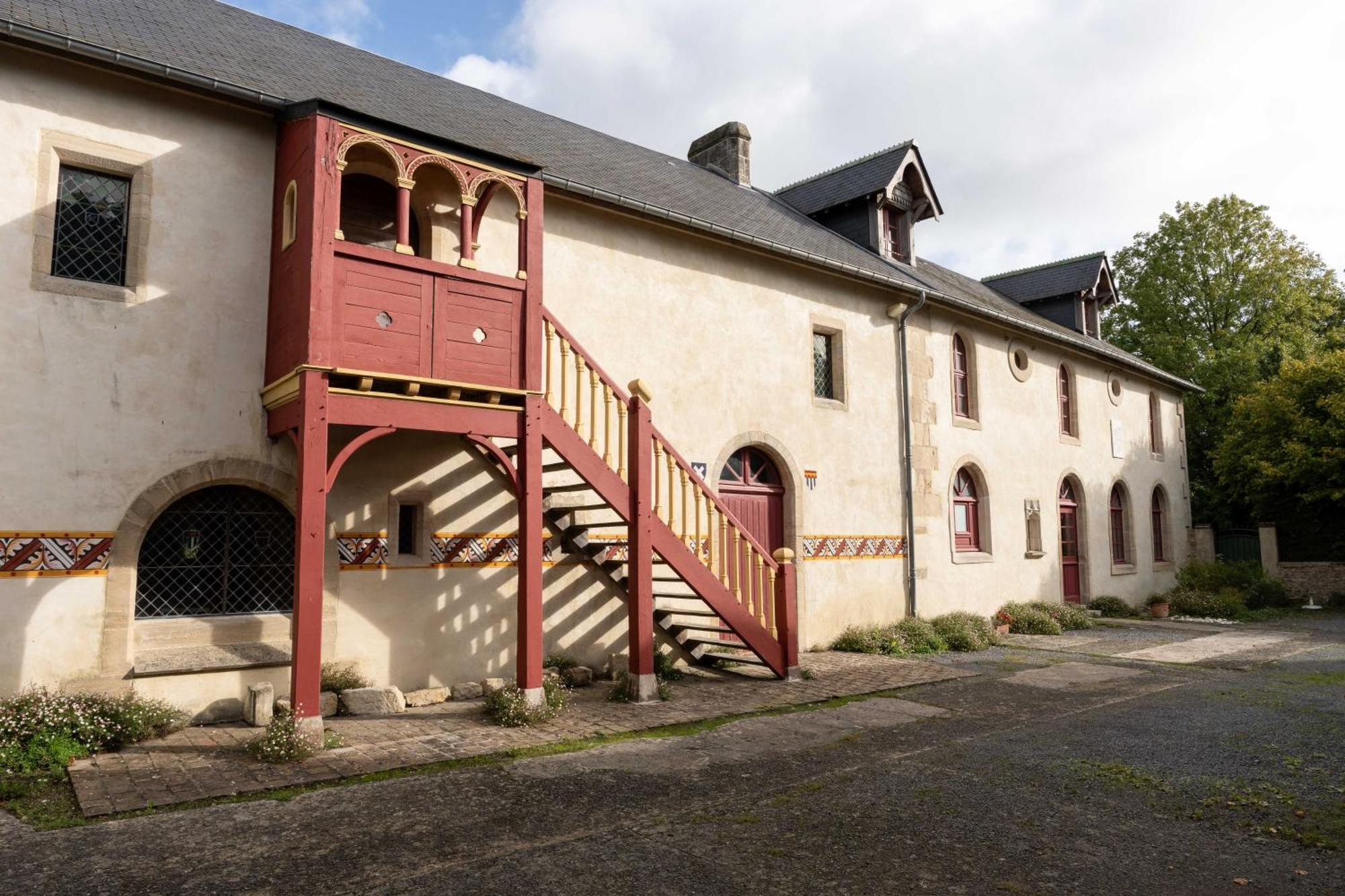 Вилла Manoir De Damigny Saint-Martin-des-Entrees Экстерьер фото