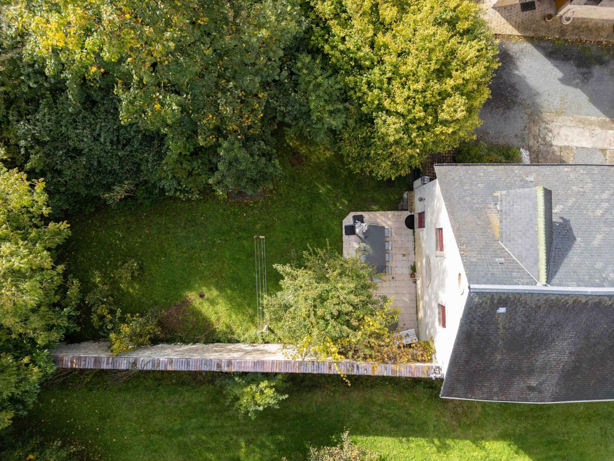 Вилла Manoir De Damigny Saint-Martin-des-Entrees Экстерьер фото